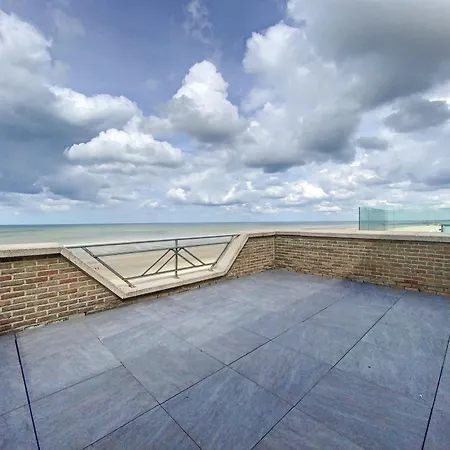 Penthouse 'kinkhoorn' - *
